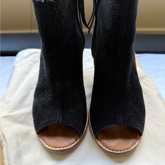 Tom’s Black Suede Perforated Bootie - Picture 3 of 5